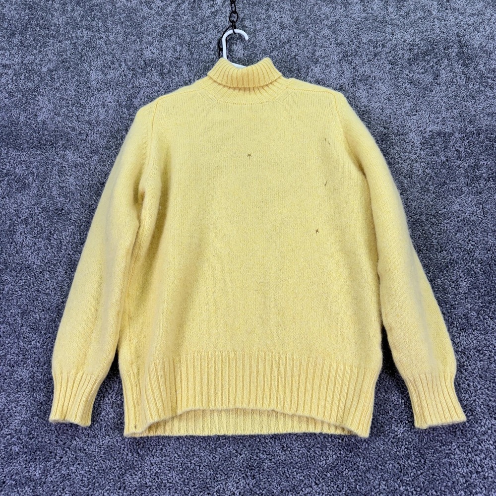 Vintage Pringle Sweater Womens 44 Yellow Mock Neck Wool Raglan Knit Scotland